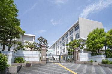 みよし市立北中学校:徒歩19分(約1,450m)