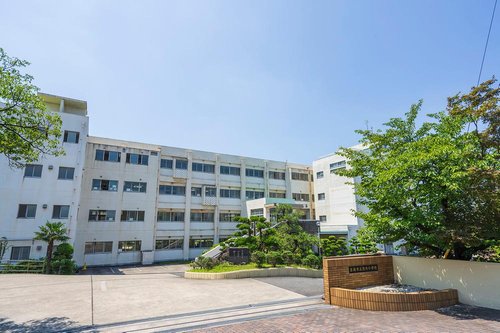 >渡内小学校 徒歩12～15分（約900m～1140m）